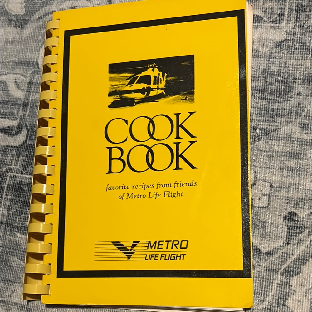 Metro Life Flight Yellow Cookbook